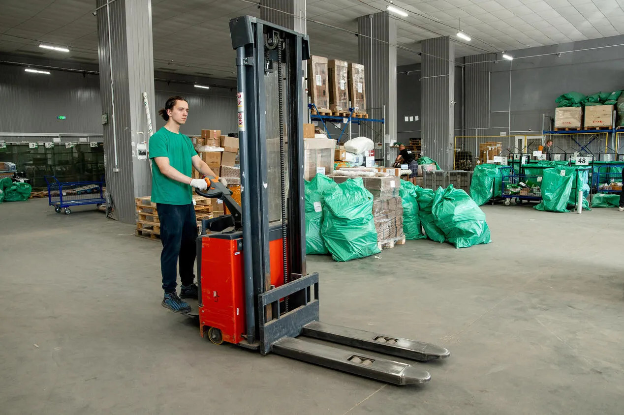 Доставка на маркетплейсы РФ со CDEK Октябрьская